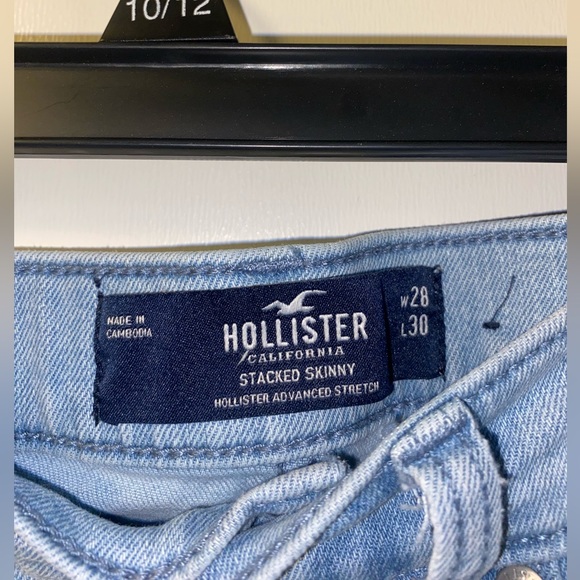 Hollister Jeans - Picture 2 of 3